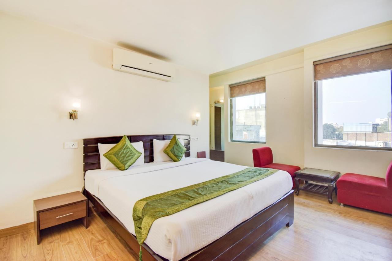 Sahibs Corporate - Family & Corporate Jaipur